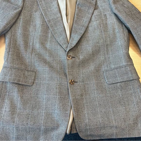 Paul Stuart Classic Gray Houndstooth Men's 2-piece Suit - 46-38 - Picture 10 of 15